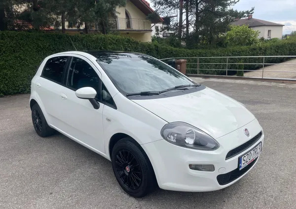 śląskie Fiat Punto 2012 cena 21900 przebieg: 176000, rok produkcji 2012 z Żory